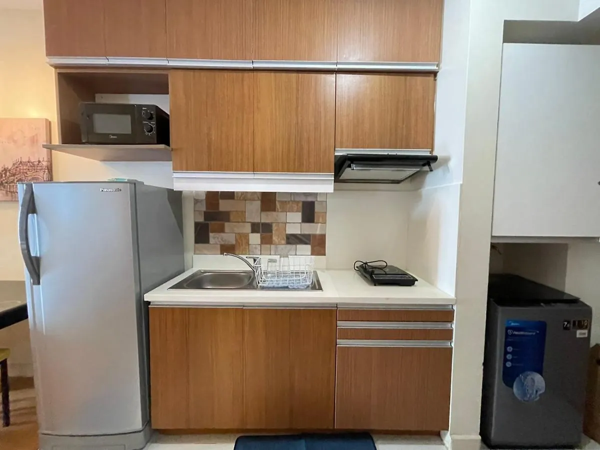 Apartment Modern Bayview Condo In 8 Adriatico Manila Philippines